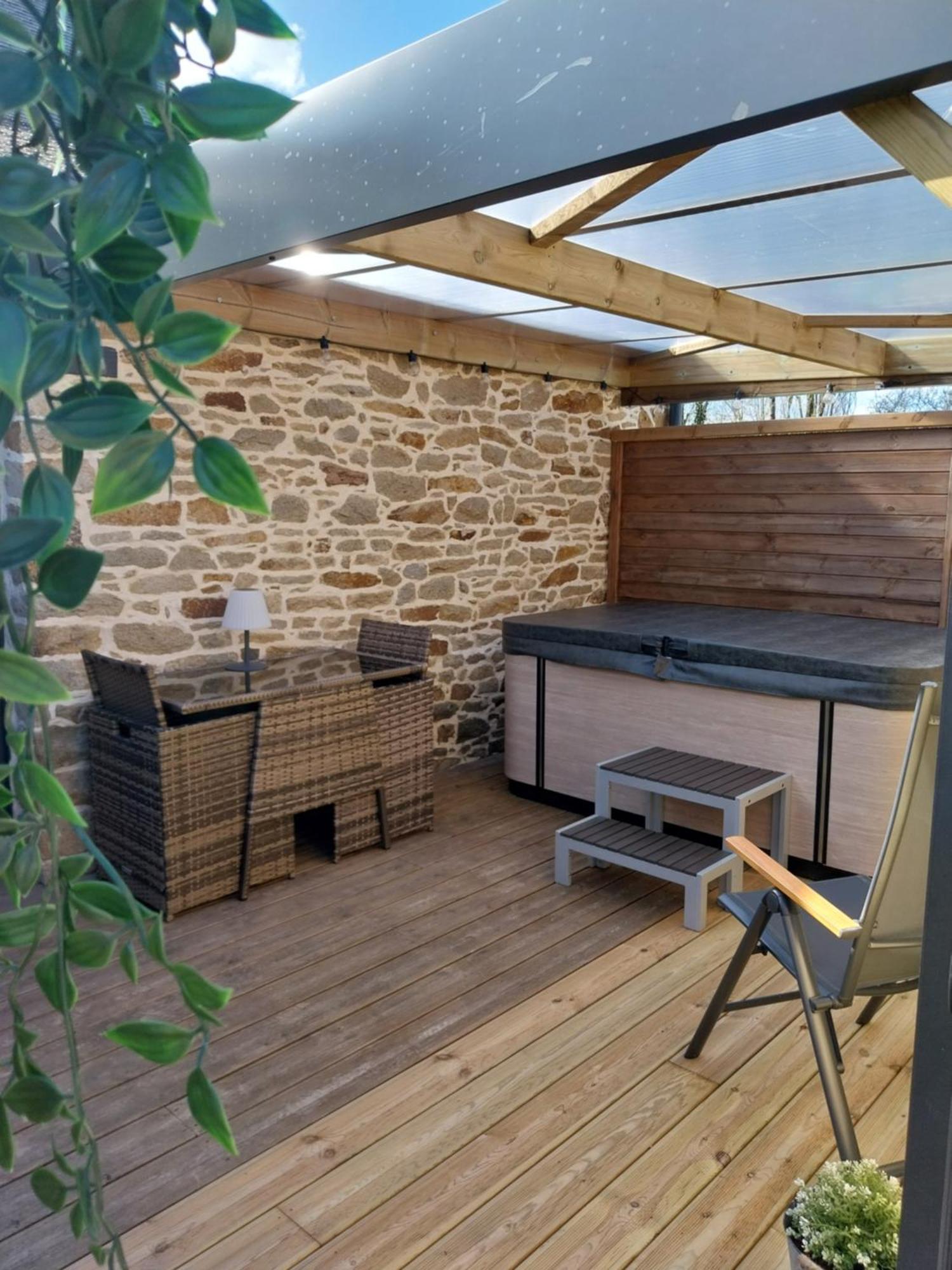 Apartmán Aux Matins Du Bonheur Surzur Exteriér fotografie